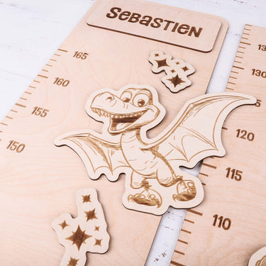 Vaikų sieninis matuoklis - dinozauras