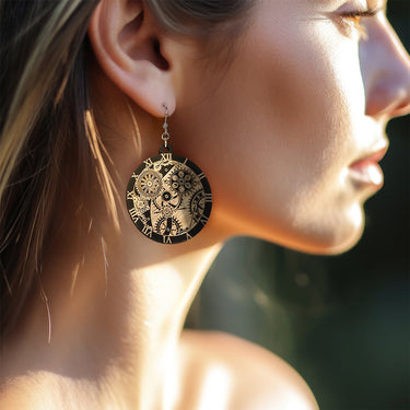 Mediniai auskarai HOORAY Juodas laikrodis 